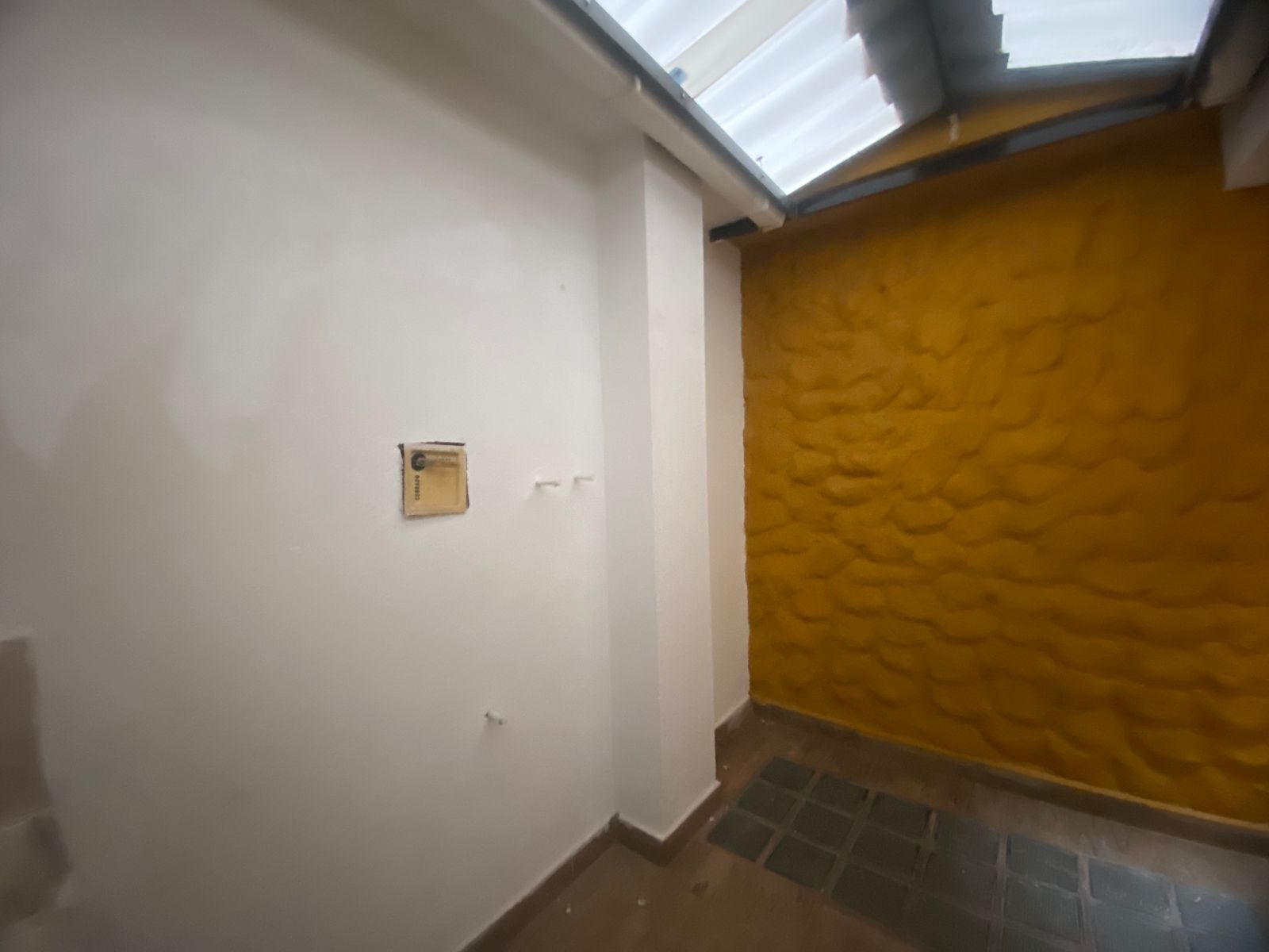 Comodo Apartaestudio para Arriendo en Barrio Cristobal, Medellín
