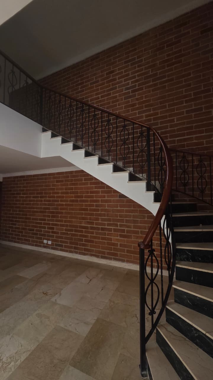 Se Vende Penhouse Duplex en Conquistadores, Medellín