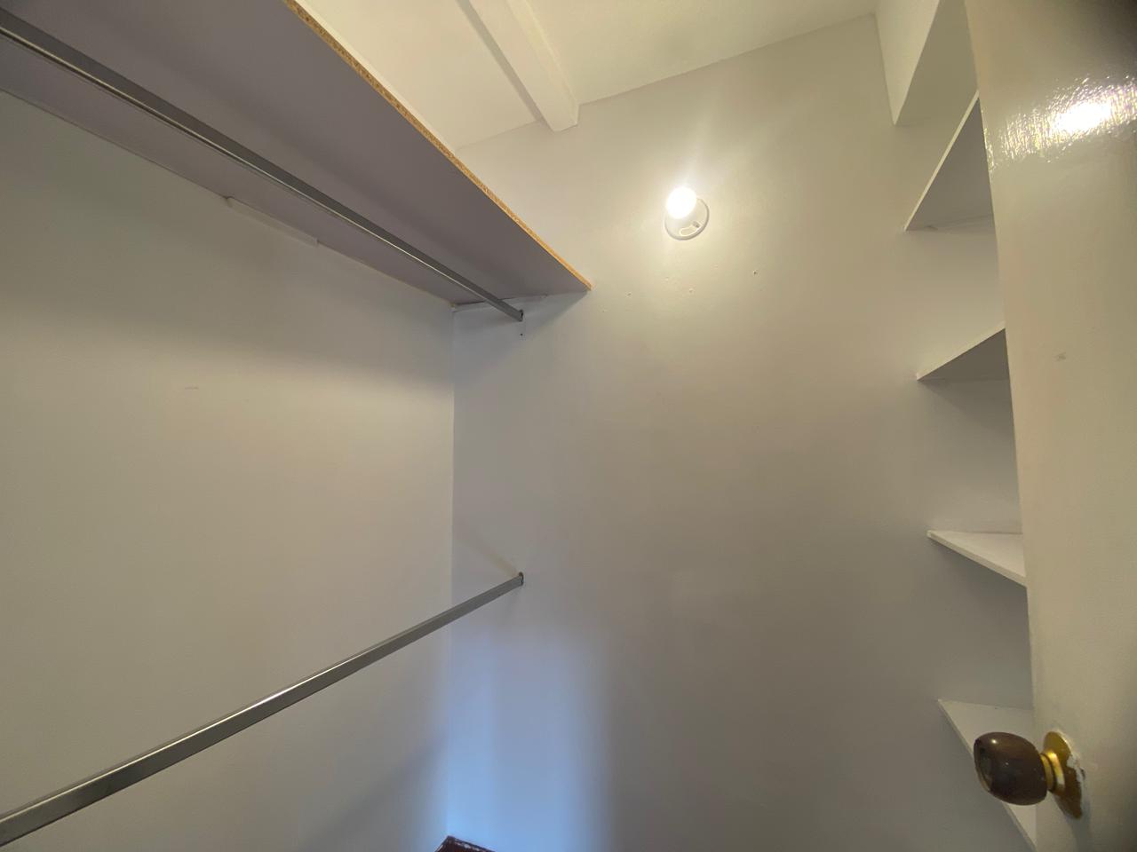 Iluminado Apartamento para Arriendo en Calasanz, Medellín