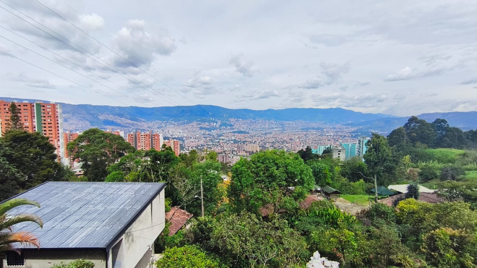 ARRIENDO DE APARTAMENTO EN ROBLEDO PAJARITO, MEDELLÍN