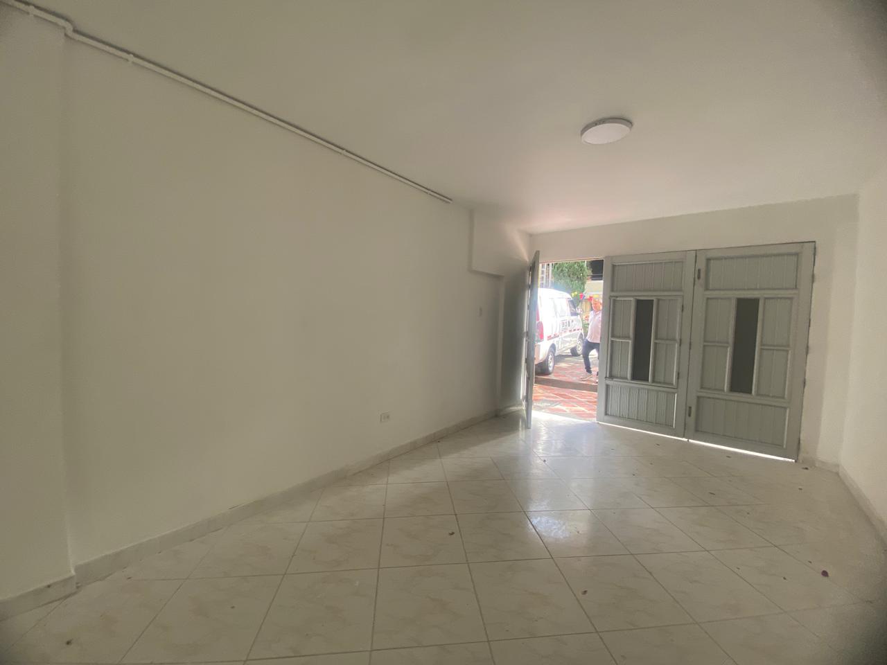 Amplia Casa Comercial para Arriendo en Belén, Fátima