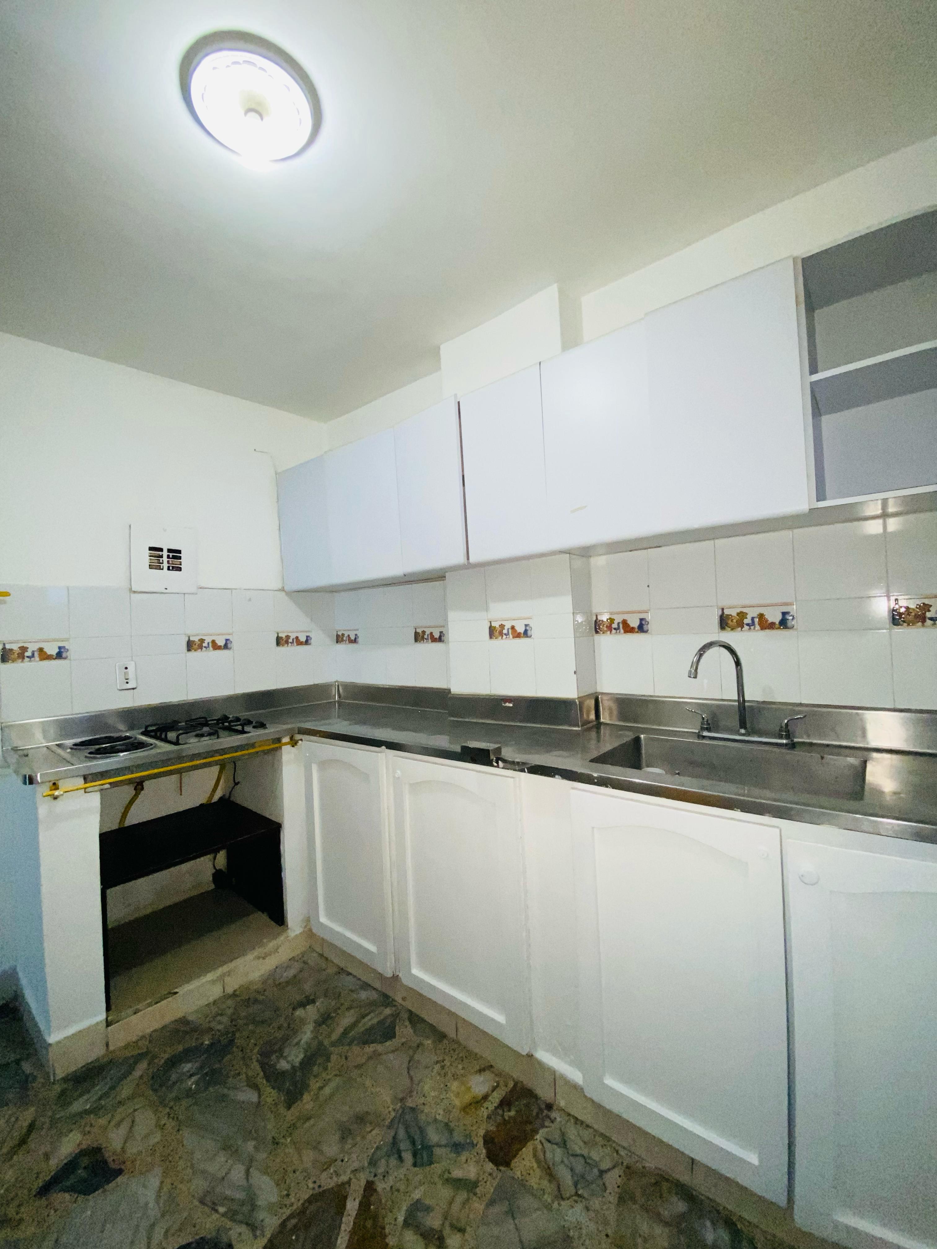 Se Arrienda Apartamento En La Floresta, Medellín