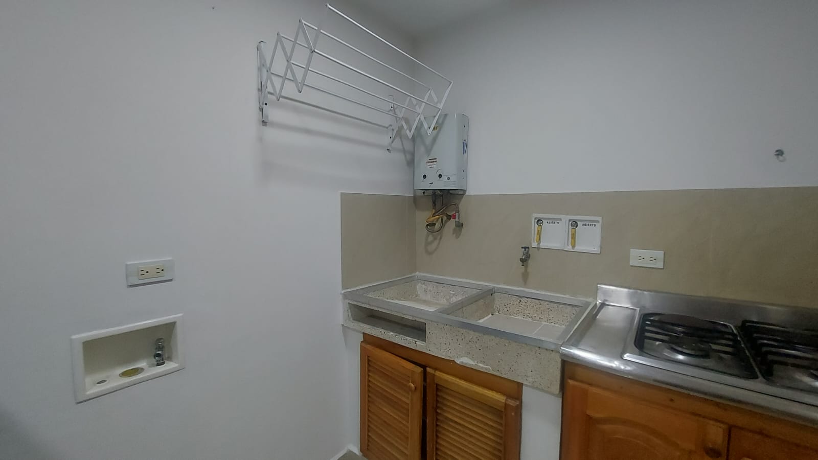 Apartaestudios para Arriendo con Servicios Incluidos en Suramericana