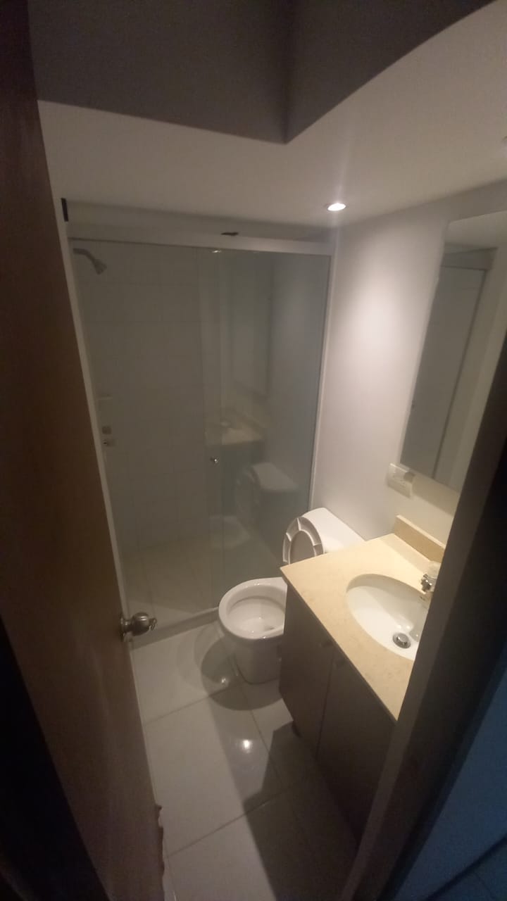 Amplio Apartamento Para Arriendo en Pilarica, Medellín