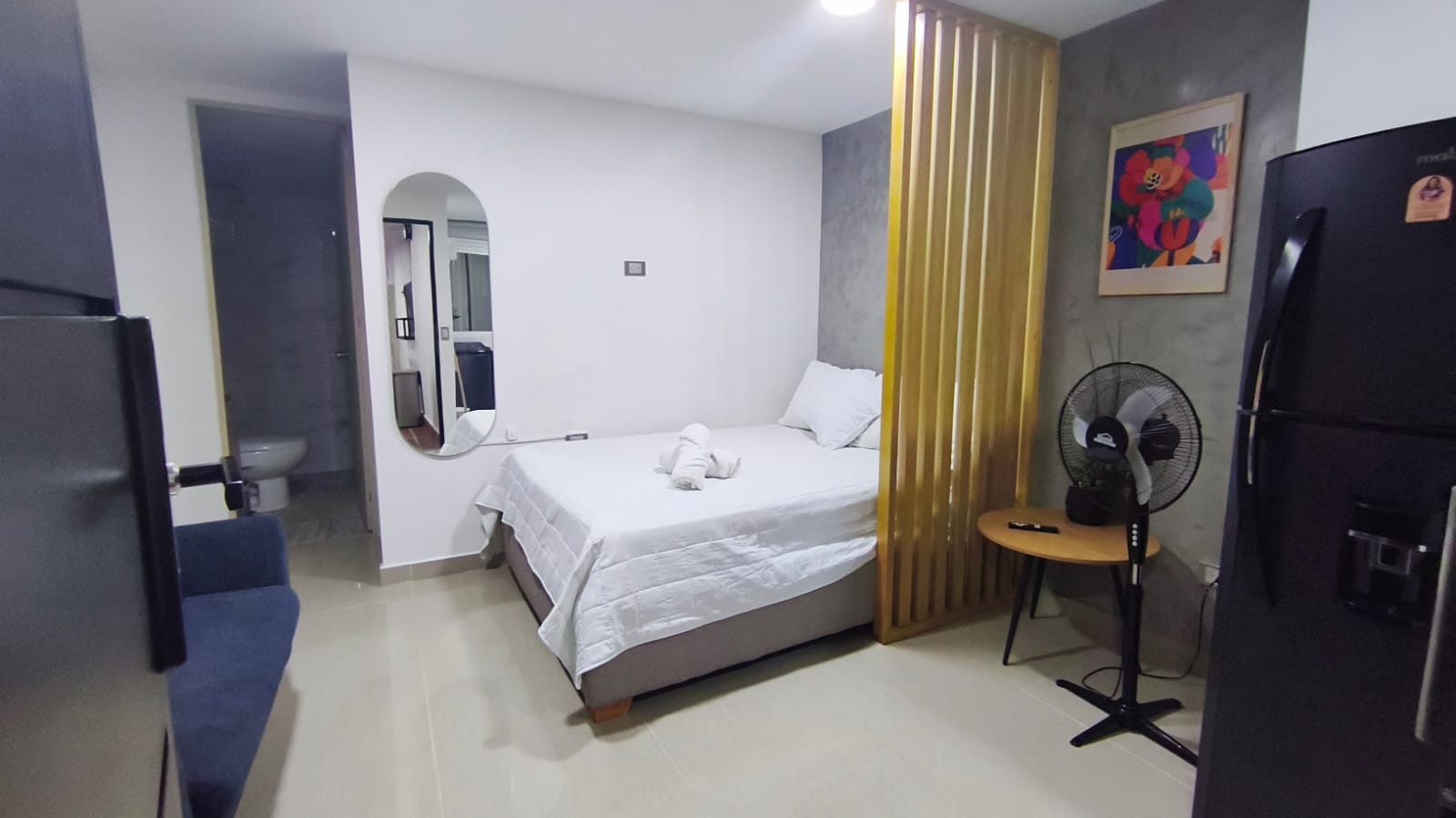 Se Arrienda Apartaestudio Amoblado, en San Javier, Medellín