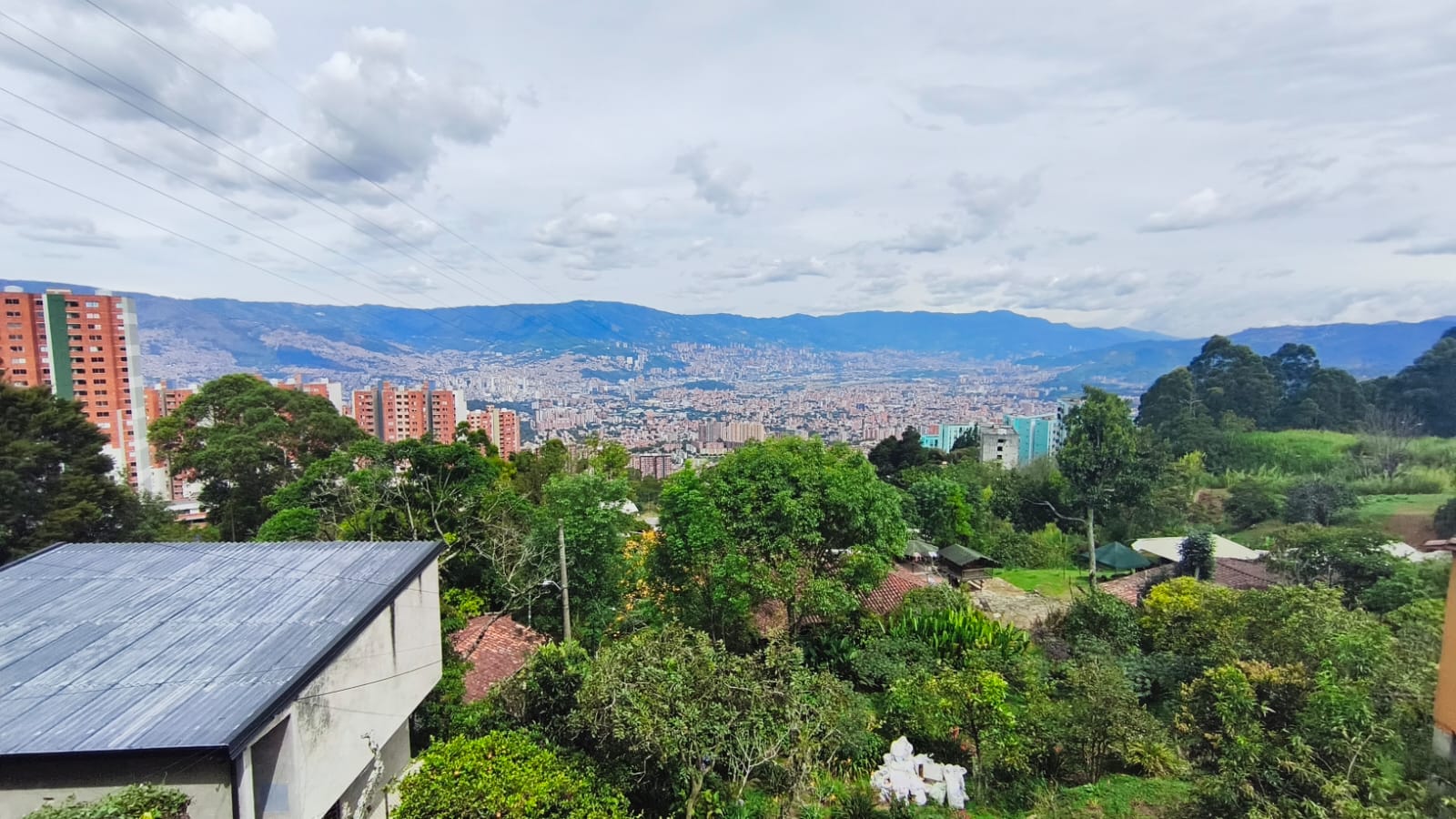 ARRIENDO DE APARTAMENTO EN ROBLEDO PAJARITO, MEDELLÍN