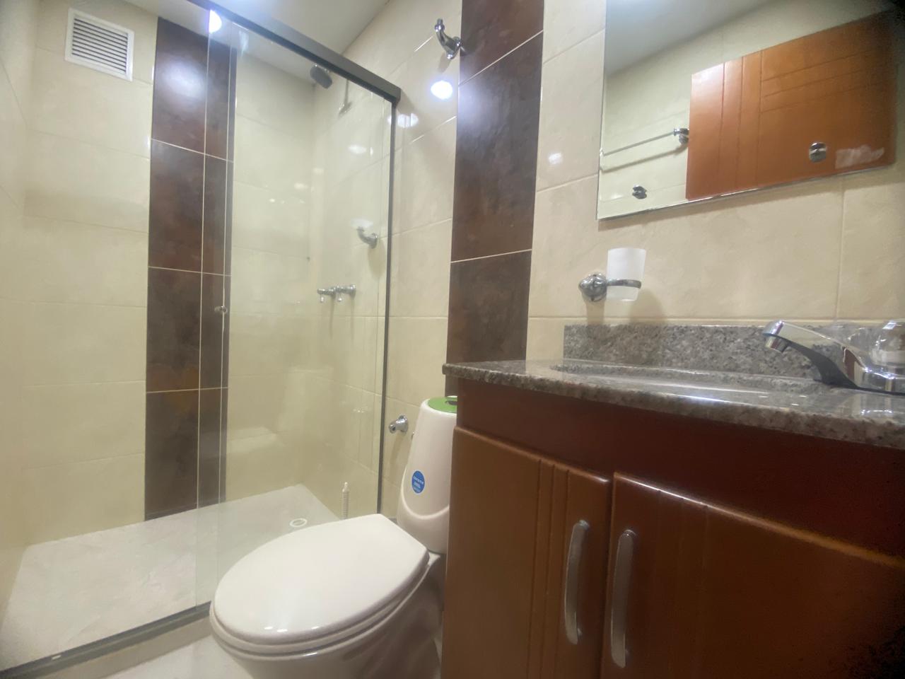 Cómodo Apartaestudio Amoblado para Arriendo en La America, Medellín