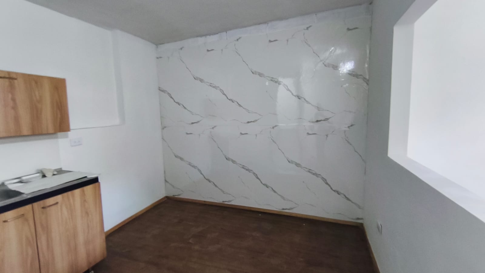 ARRIENDO DE APARTAESTUDIO EN LAURELES, MEDELLIN PARA ESTRENAR