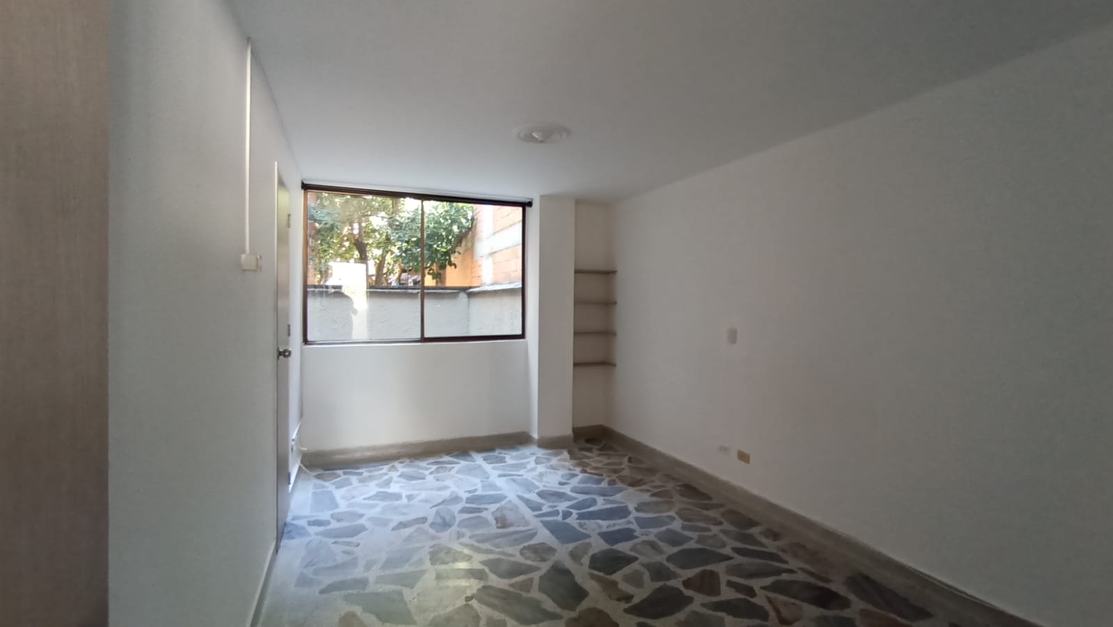 Se Vende Apartamento En Pilarica, Medellin