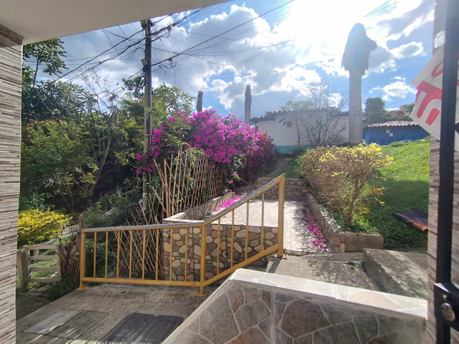 Se Arrienda Casa Unifamiliar en Robledo Santa Maria, Medellín