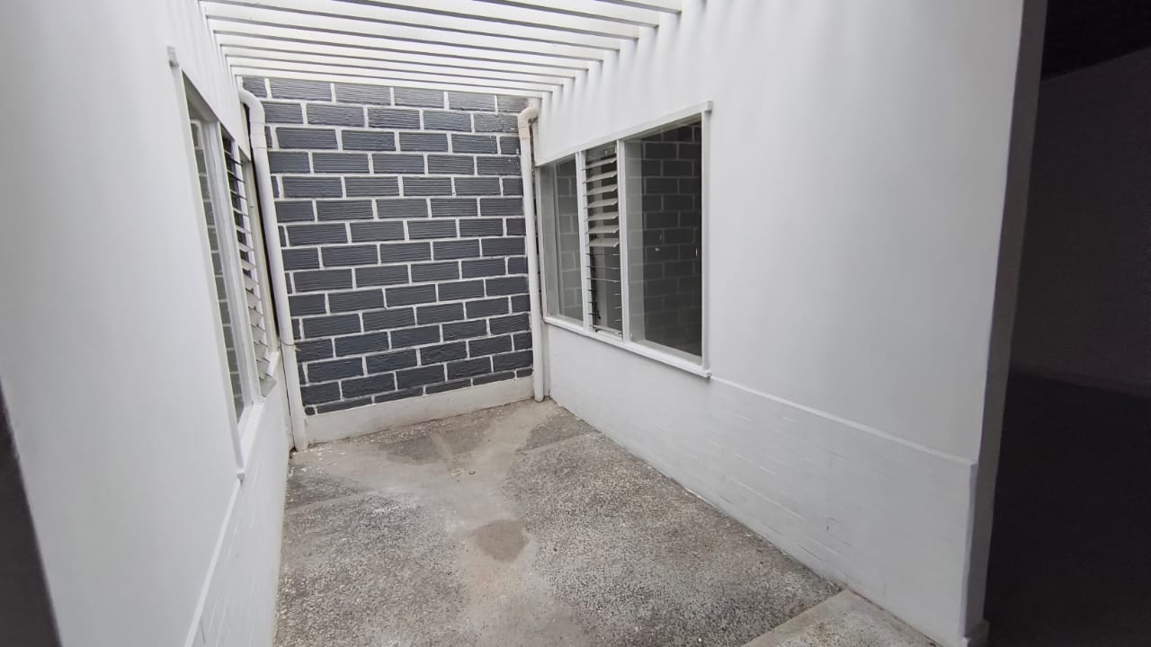 Se  Arrienda Casa Comercial en el Velodrómo,Medellín