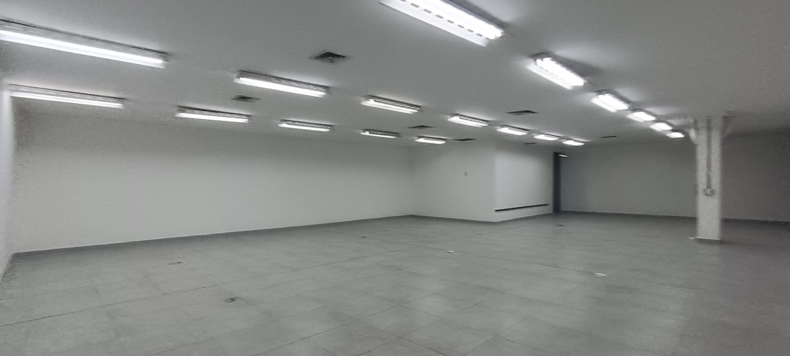 Se Arrienda Local en Carlos E Restrepo, Medellín