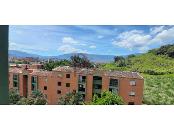 Se Arrienda Apartamento en Laureles Medellín