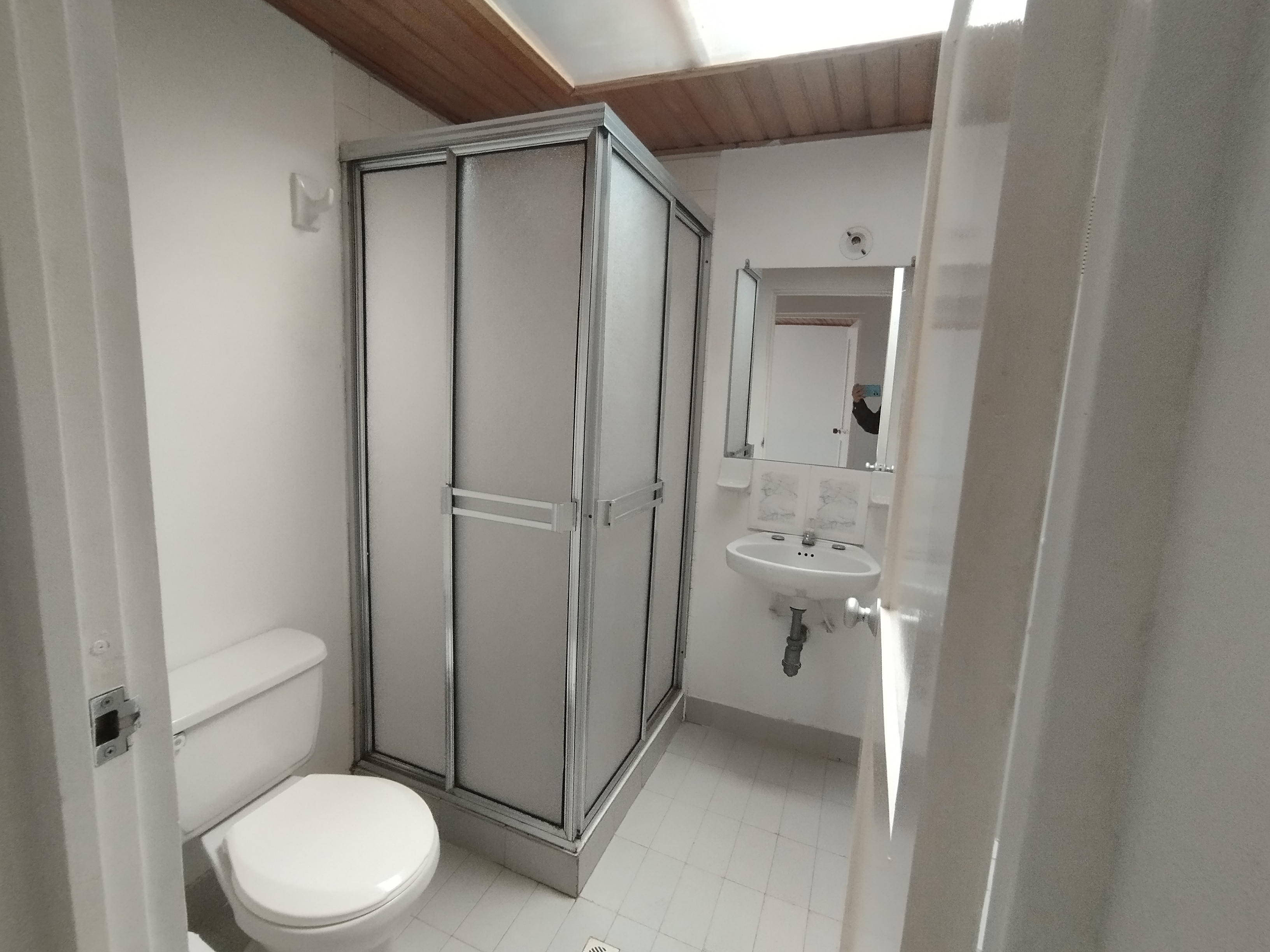 Se Vende Apartamento En Suba  Compartir - Bogotá