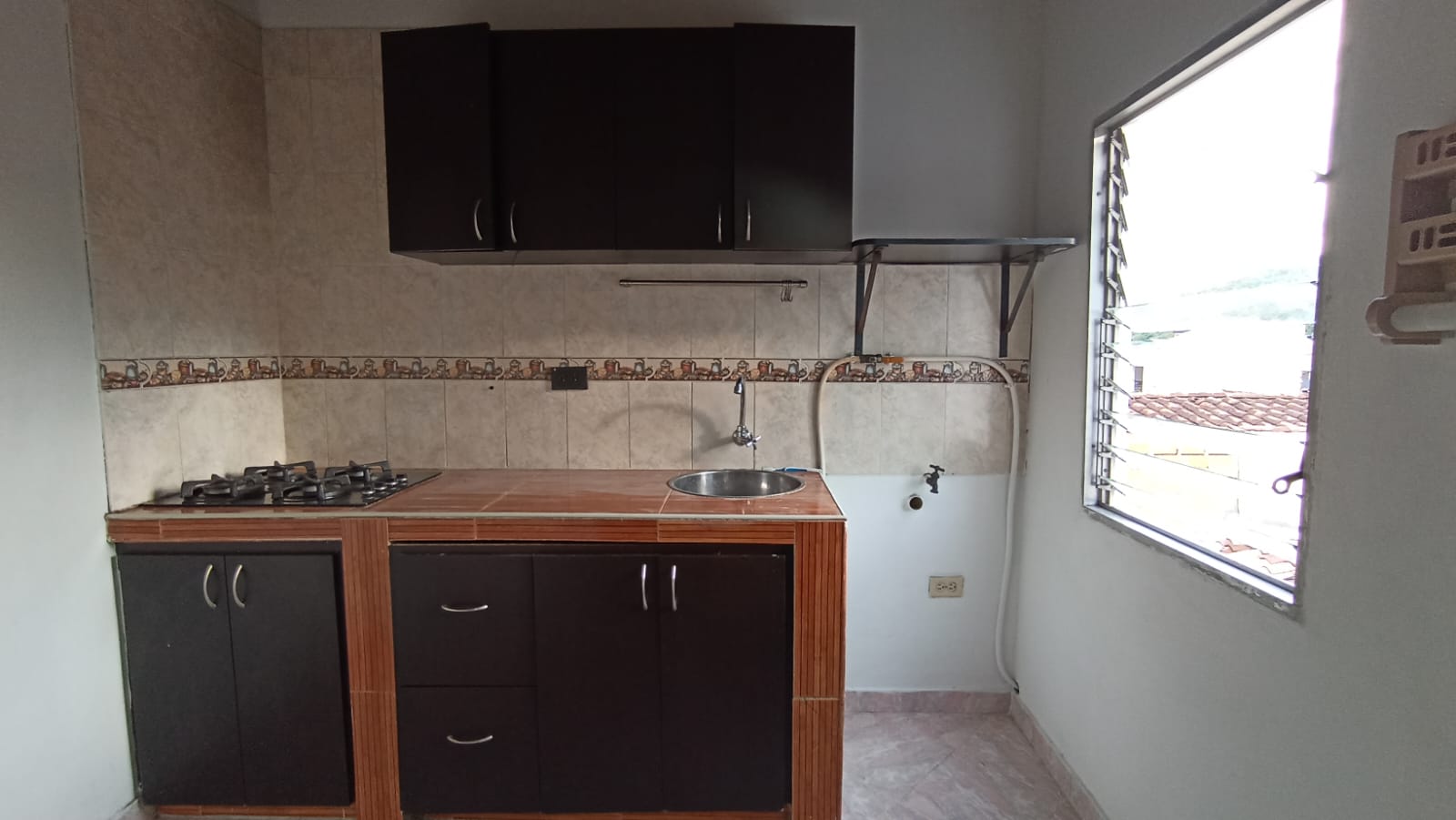 Se Arrienda Apartaestudio En Bosques De San Pablo, Medellin