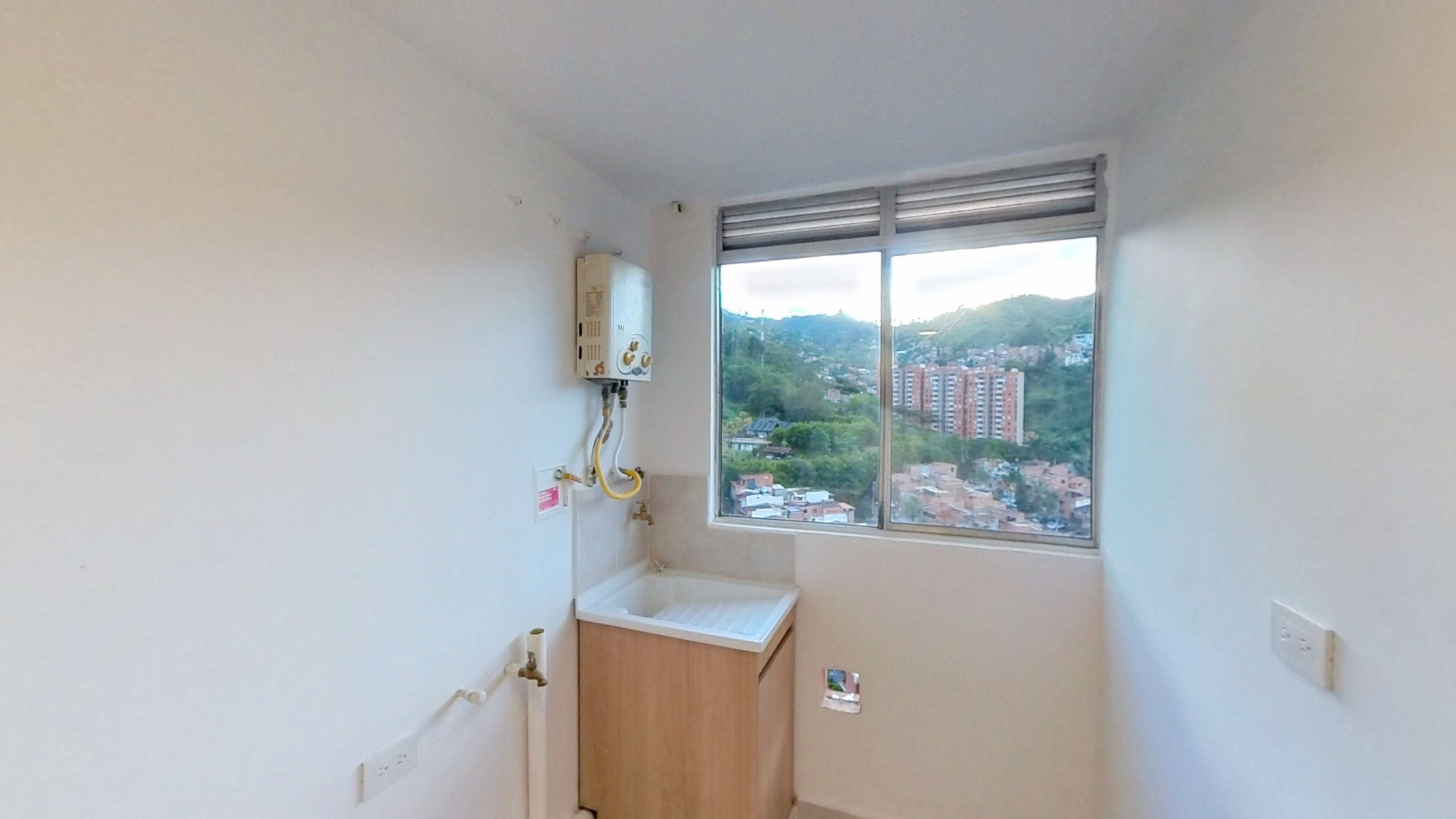 Se Vende Apartamento en Rodeo Alto, Medellín