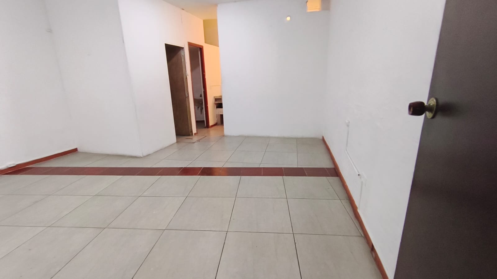 Se Arrienda Local Comercial en Bello, Antioquia