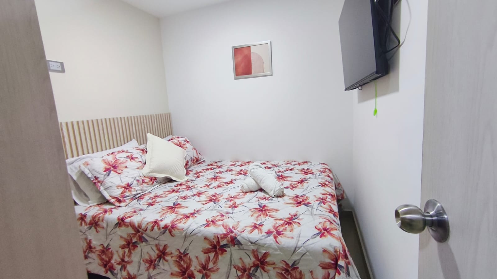 Se Arrienda Apartamento Amoblado, en San Javier, Medellín