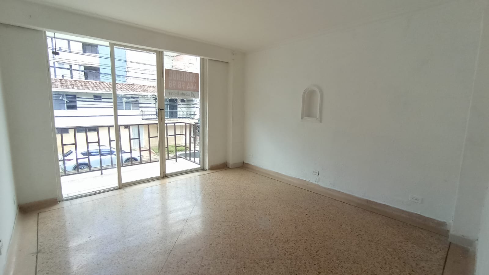 Se Arrienda Apartamento En Calasanz, Medellín