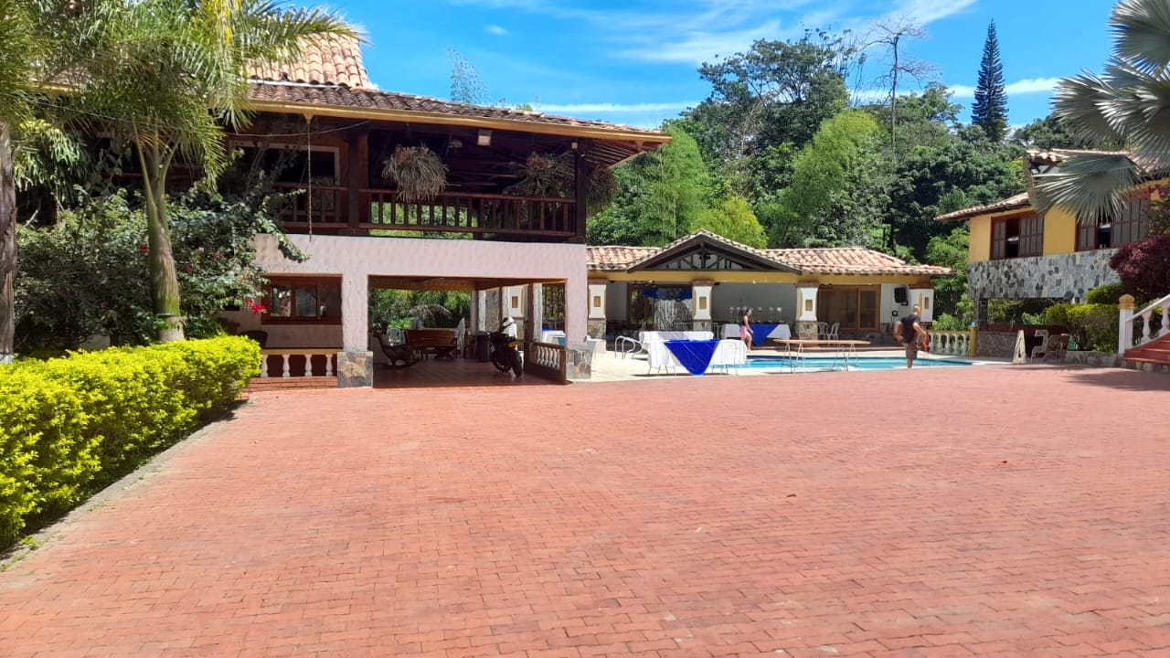 Se Vende Finca En Girardota, Antioquia