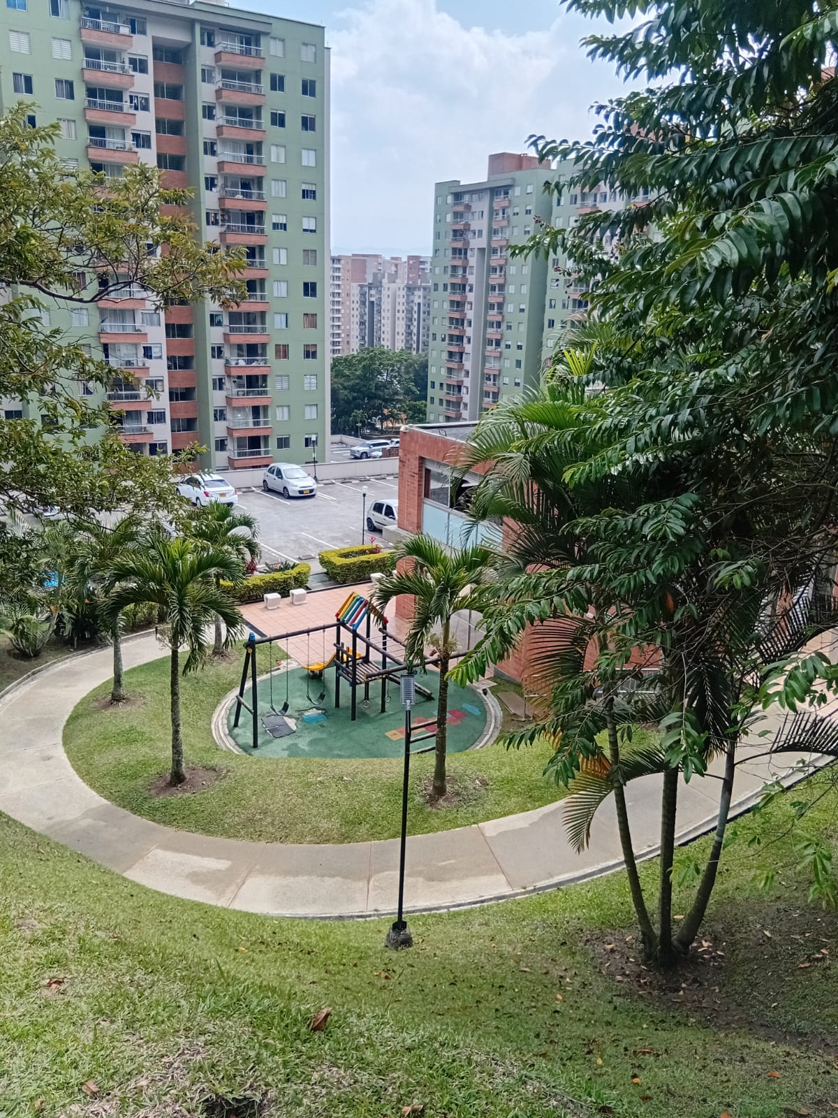 Se Vende Apartamento en Rodeo Alto, Medellín