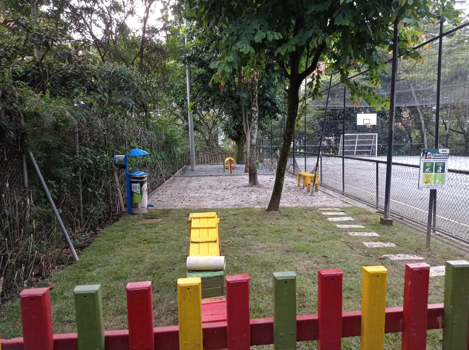 Se Vende Apartamento en la Loma de los Bernal, Medellín