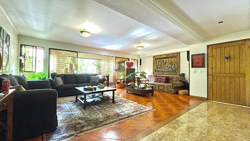 Se Vende Apartamento En Patio Bonito, El Poblado.