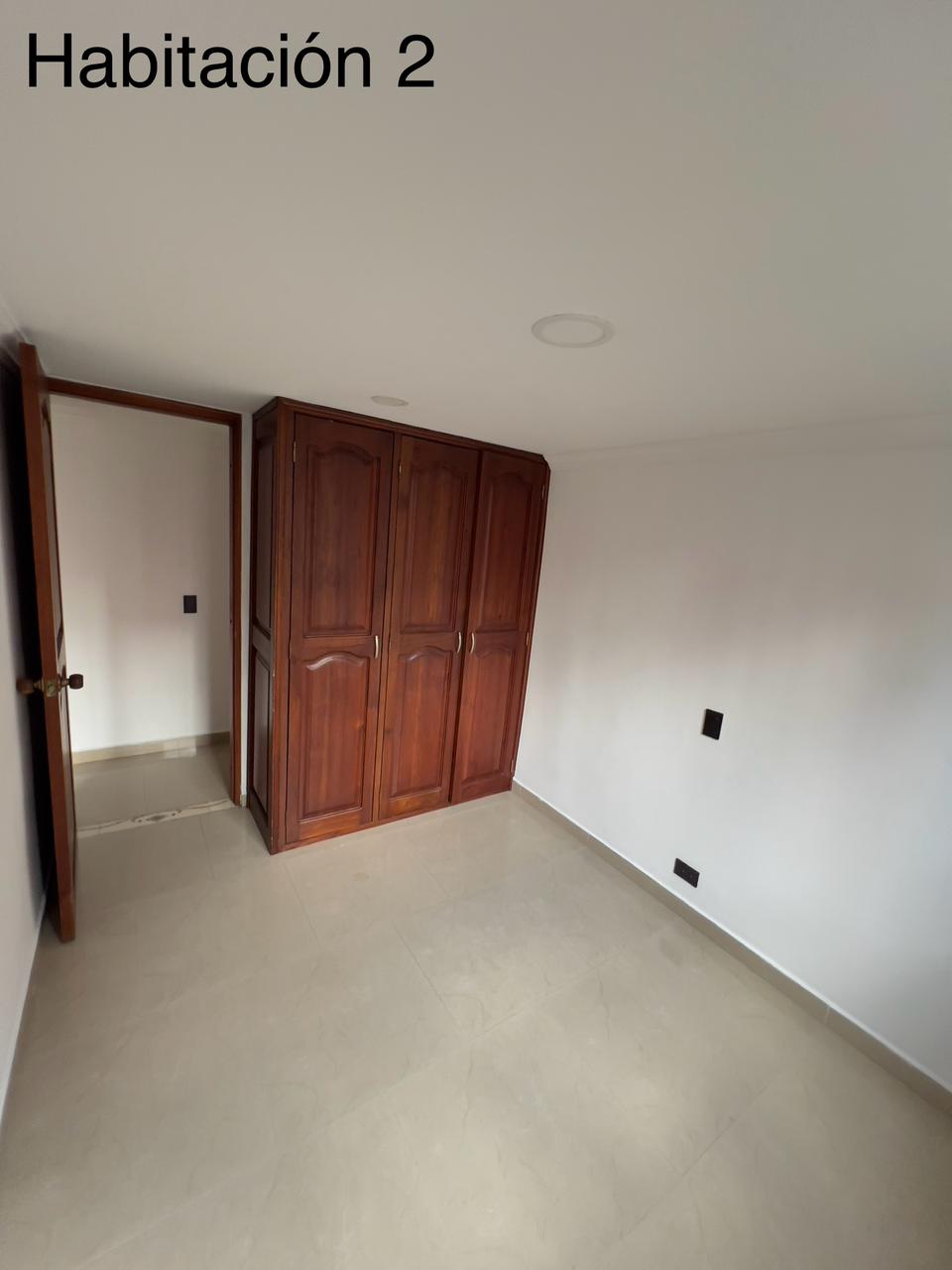 Se Vende Apartamento En Los Colores, Medellin