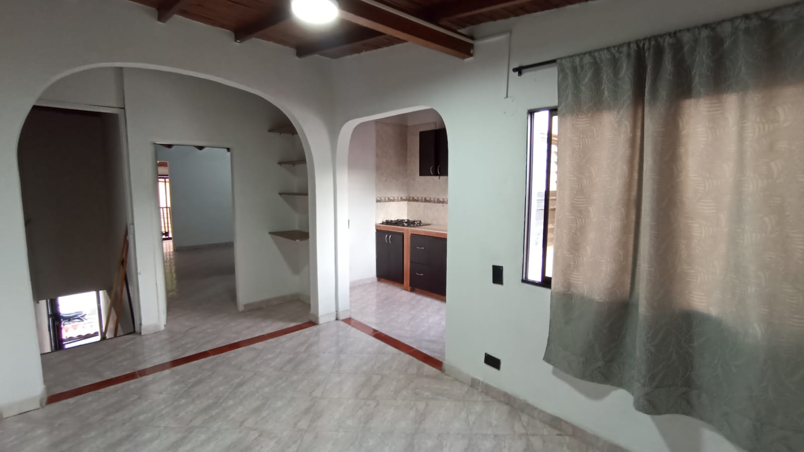 Se Arrienda Apartaestudio En Bosques De San Pablo, Medellin