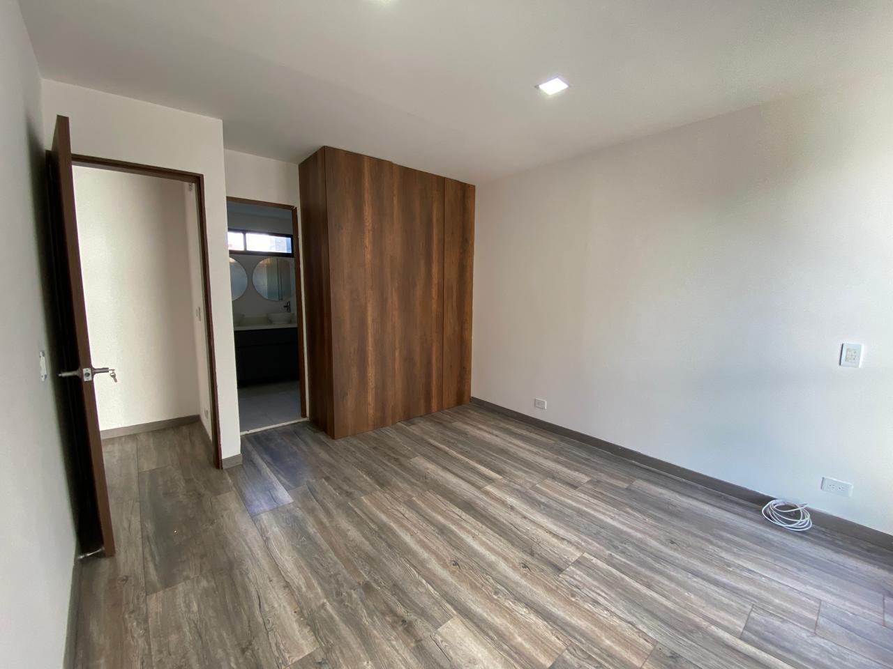 Penthouse Moderno para Arriendo en Laureles, Medellín
