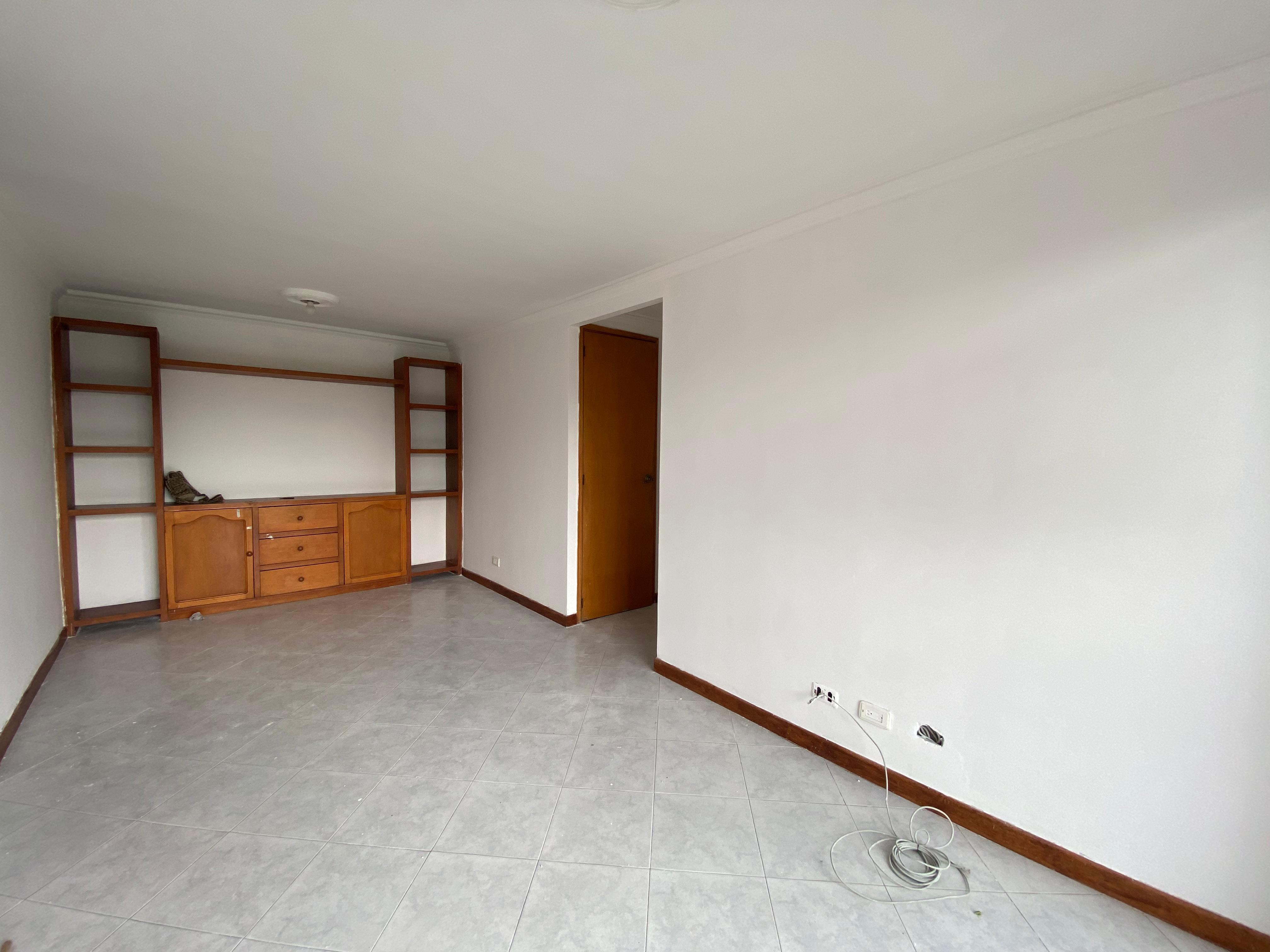 Se Arrienda Apartamento En San German, Robledo, Medellín