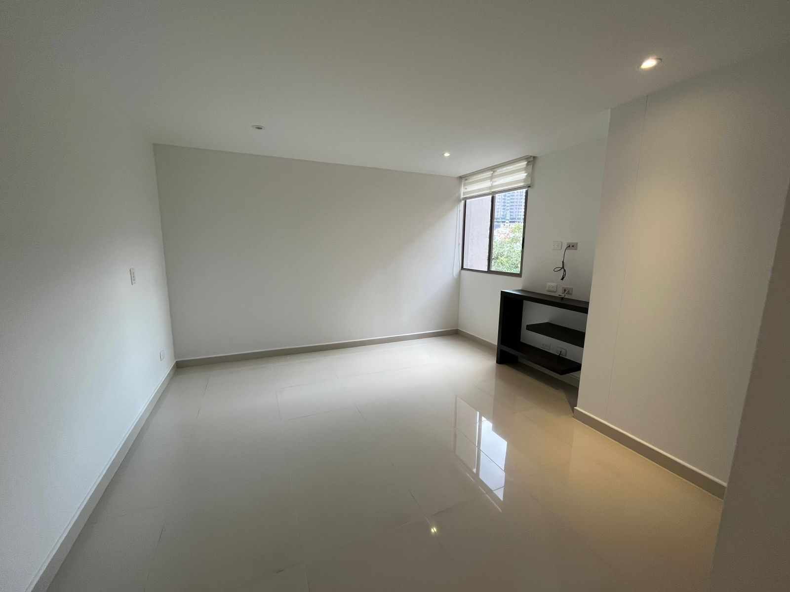 Se Vende Apartamento en la Loma de San José ,Sabaneta