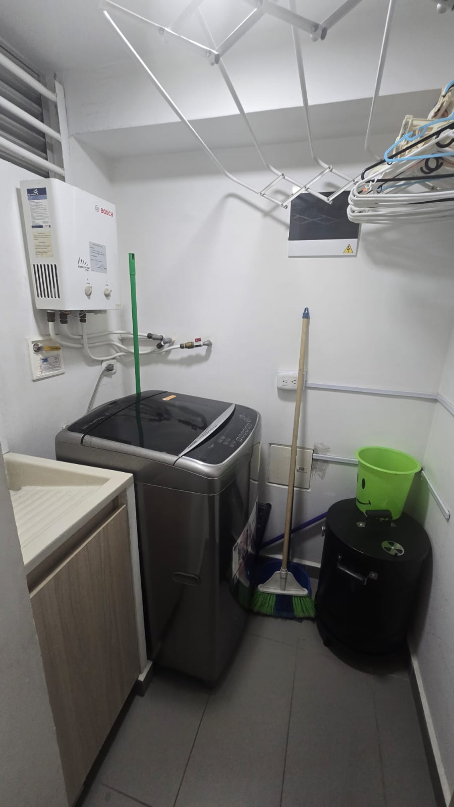 Se Vende Apartamento en la Loma de los Bernal, Medellín