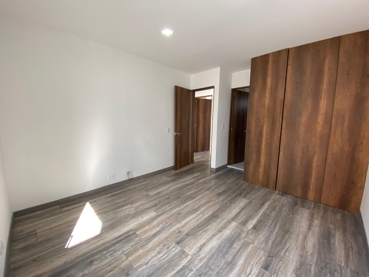 Penthouse Moderno para Arriendo en Laureles, Medellín