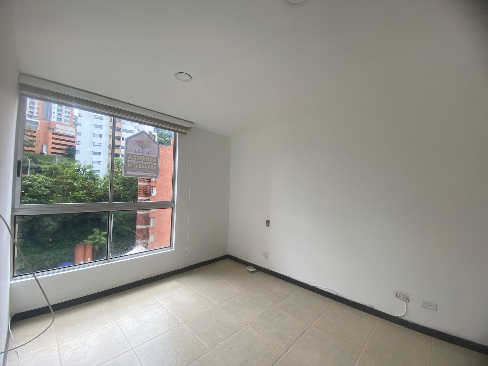 Apartamento con Excelentes Acabados para Arriendo en Poblado, Medellín
