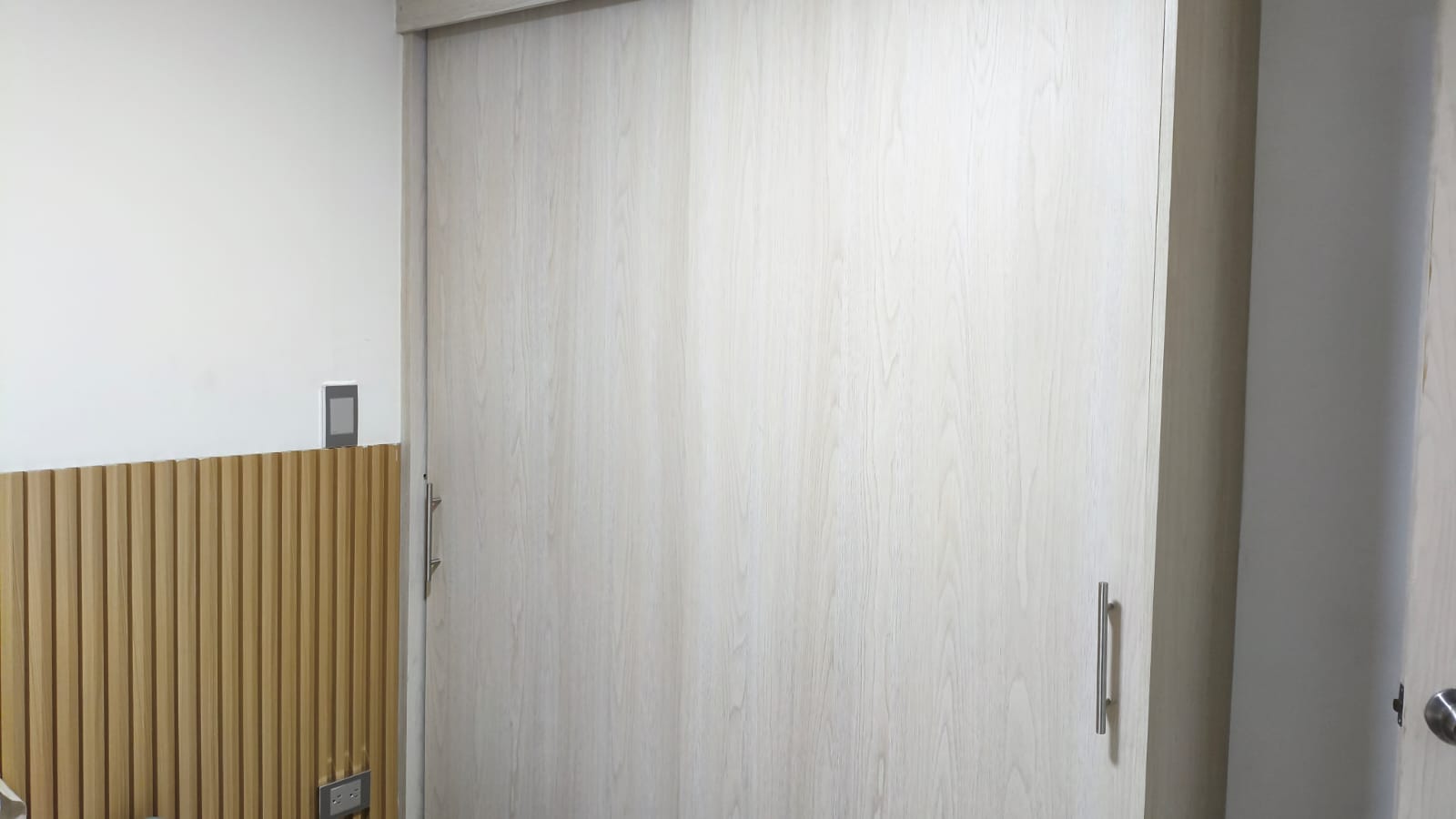 Se Arrienda Apartaestudio Amoblado, en San Javier, Medellín
