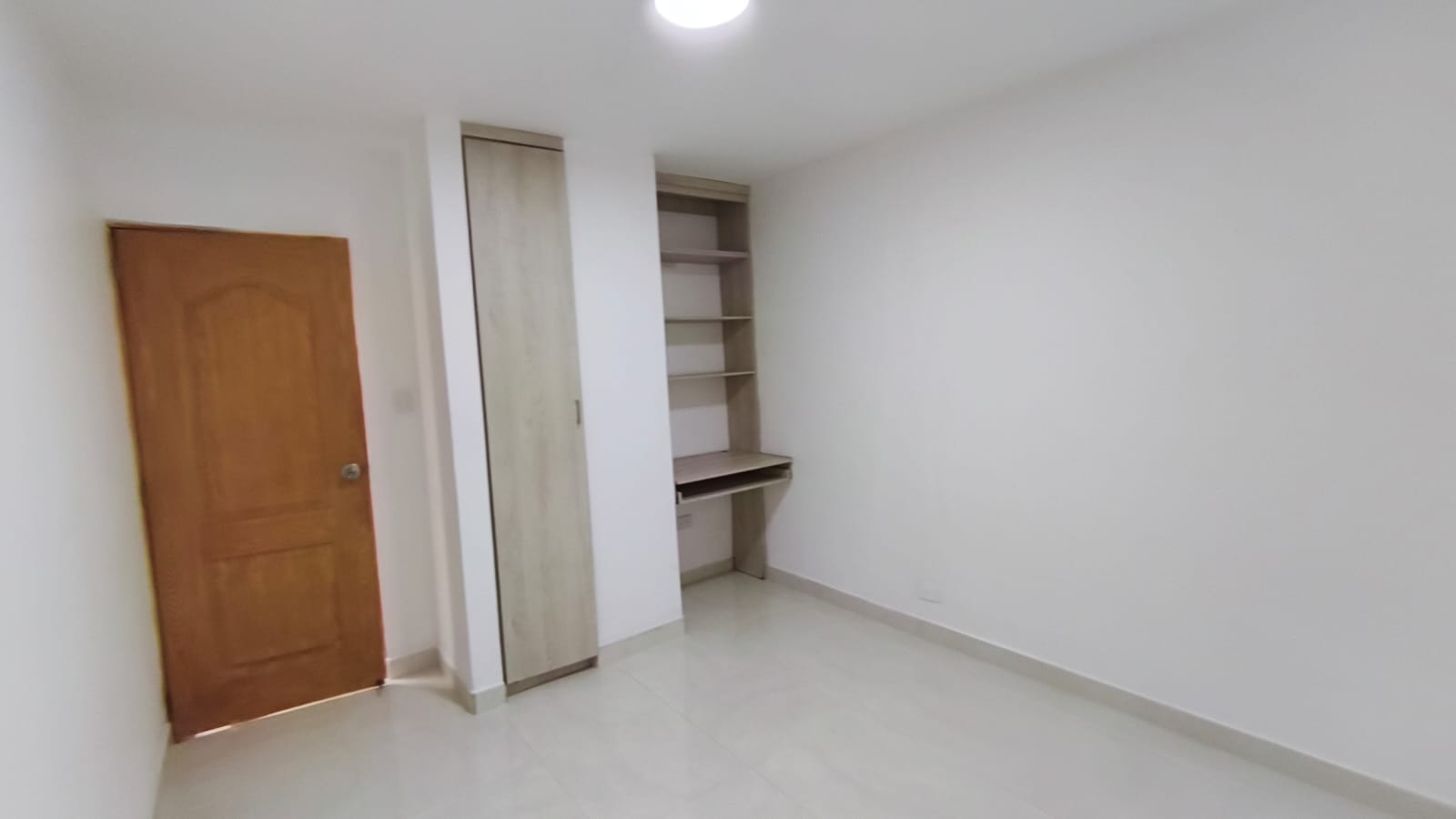 Se Arrienda Casa en Primer Piso en la Castellana, Medellín