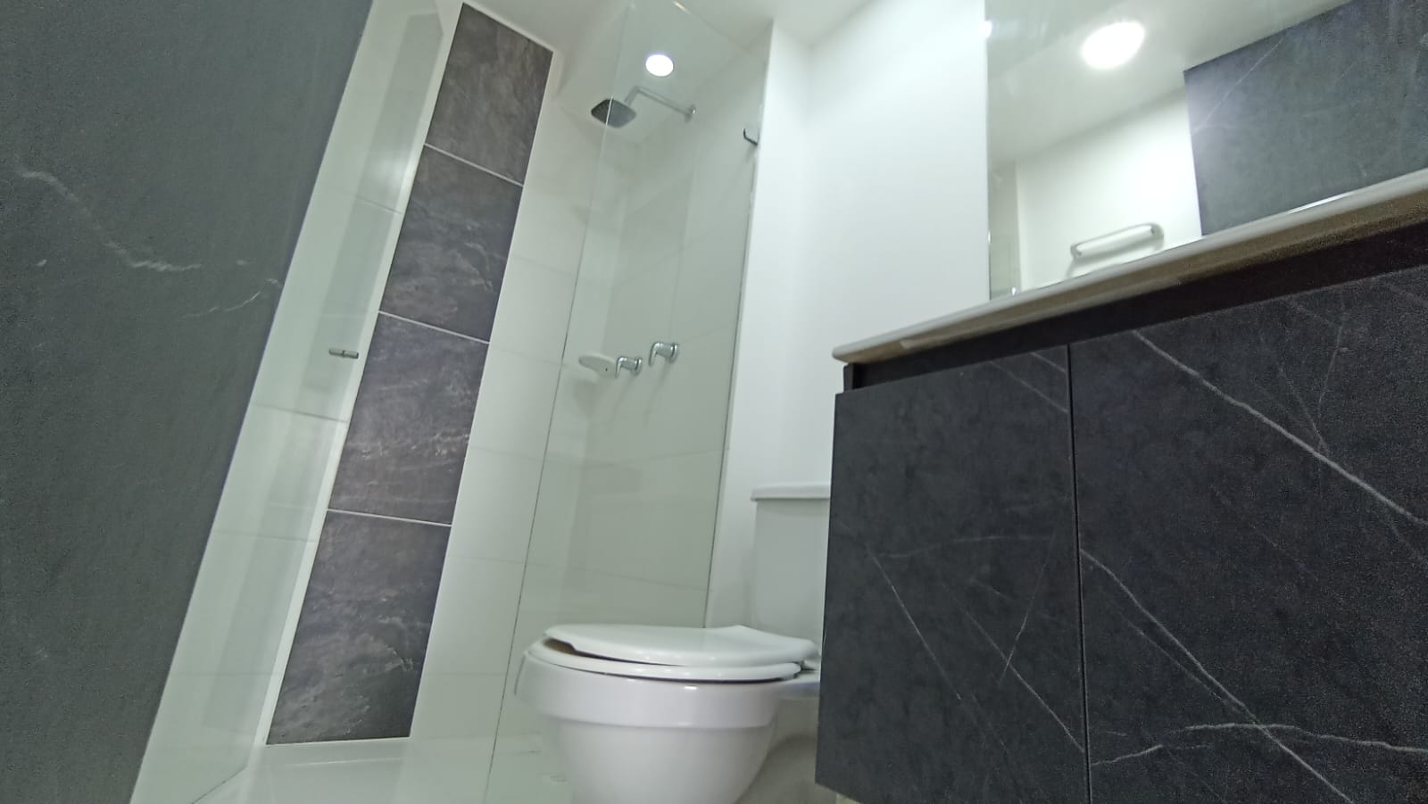 Se Arrienda Apartamento en Amazonia, Bello, Antoquia