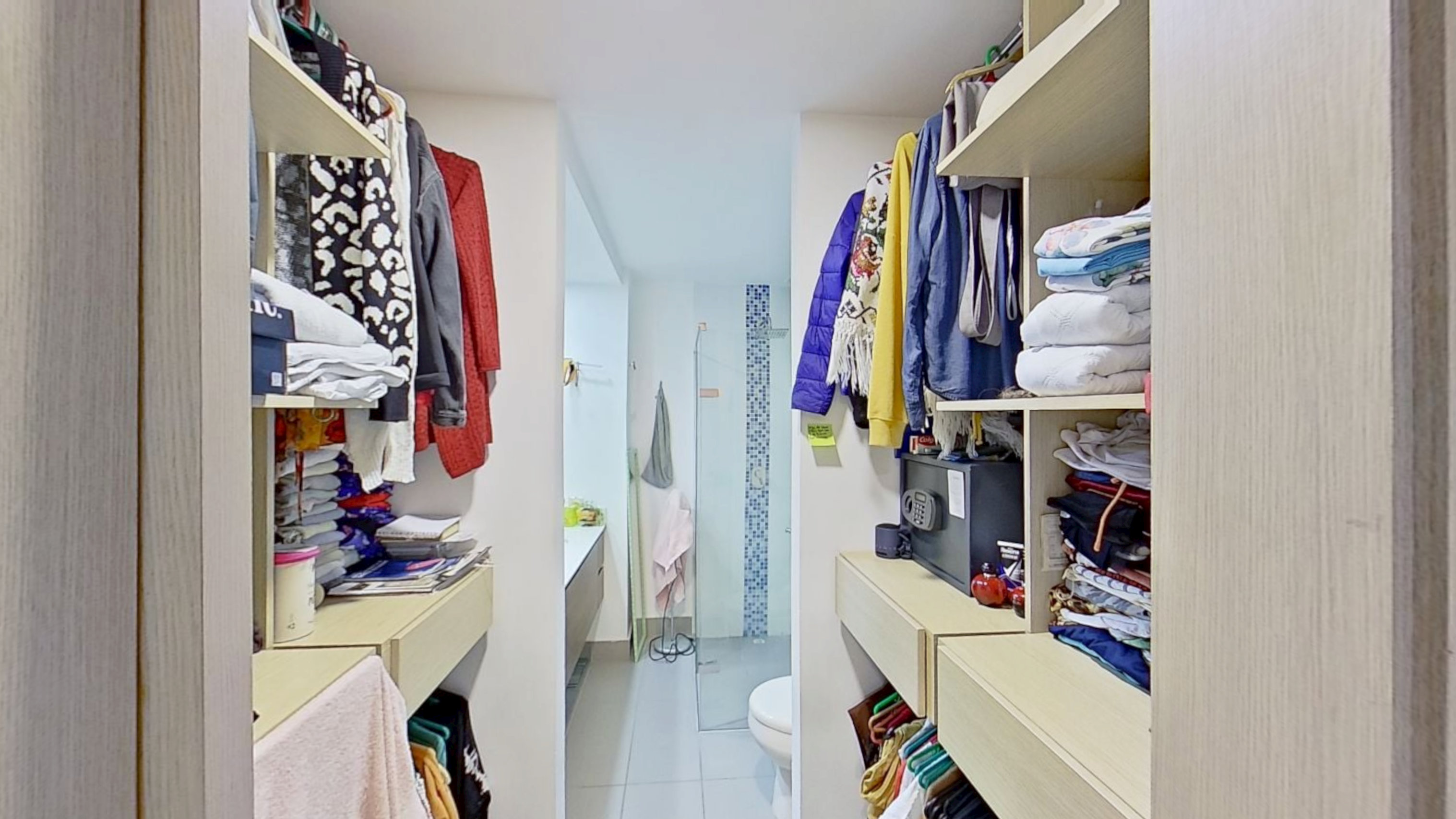 Se Vende Apartamento en la Loma del Indio, Medellín