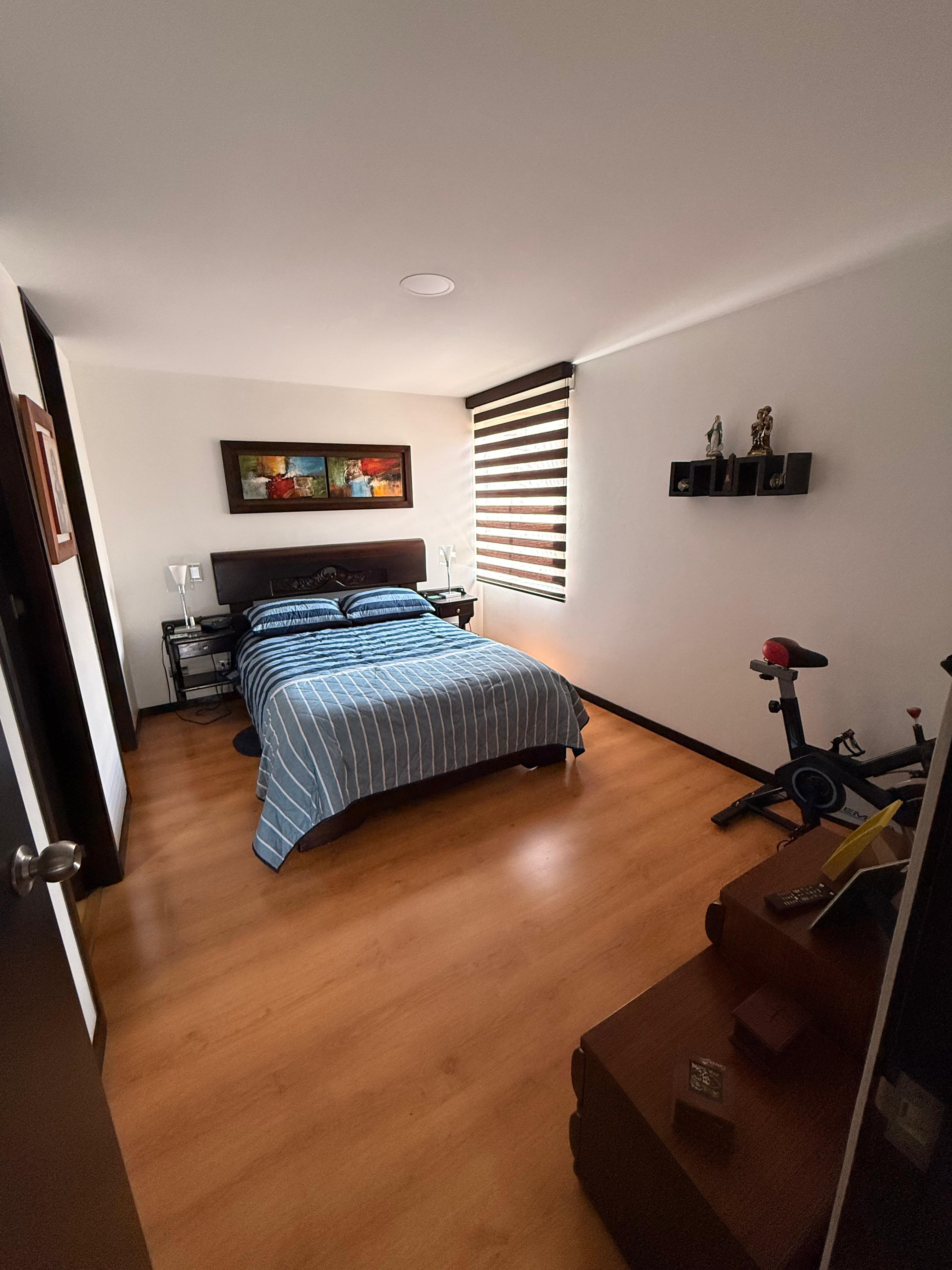 Amplio Apartamento para la Venta en Robledo, Pilarica