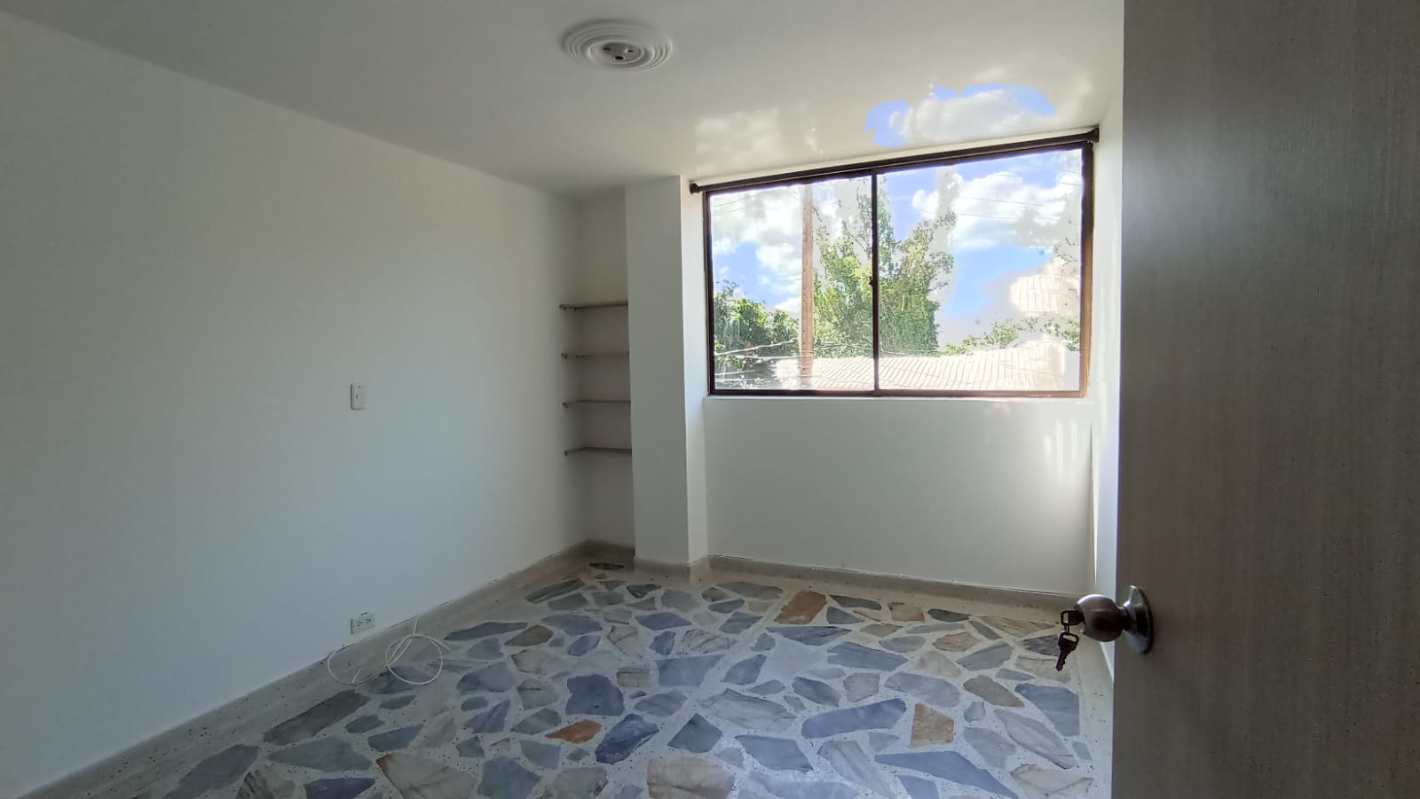 Se Vende Apartamento En Pilarica, Medellin