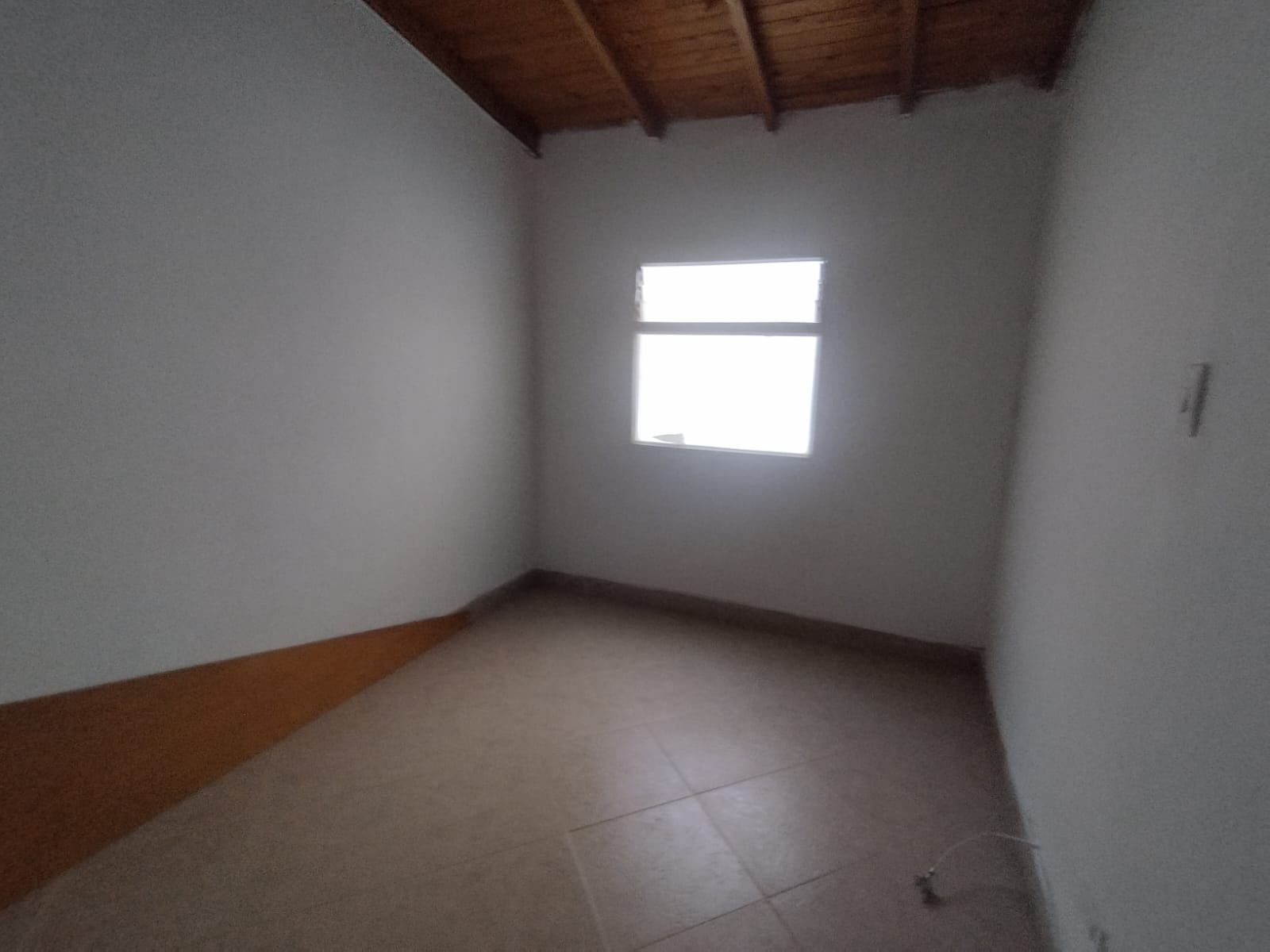 Se Arrienda Casa Unifamiliar en Robledo Santa Maria, Medellín