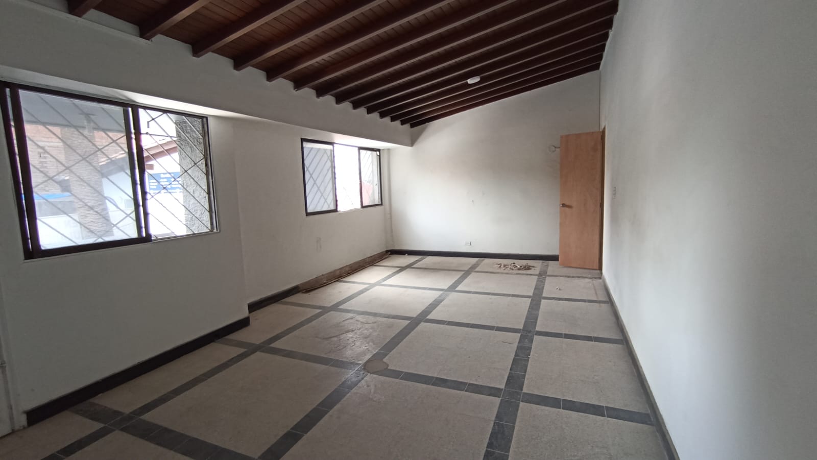 Se Arrienda Casa Comercial Belen Rosales, Medellin