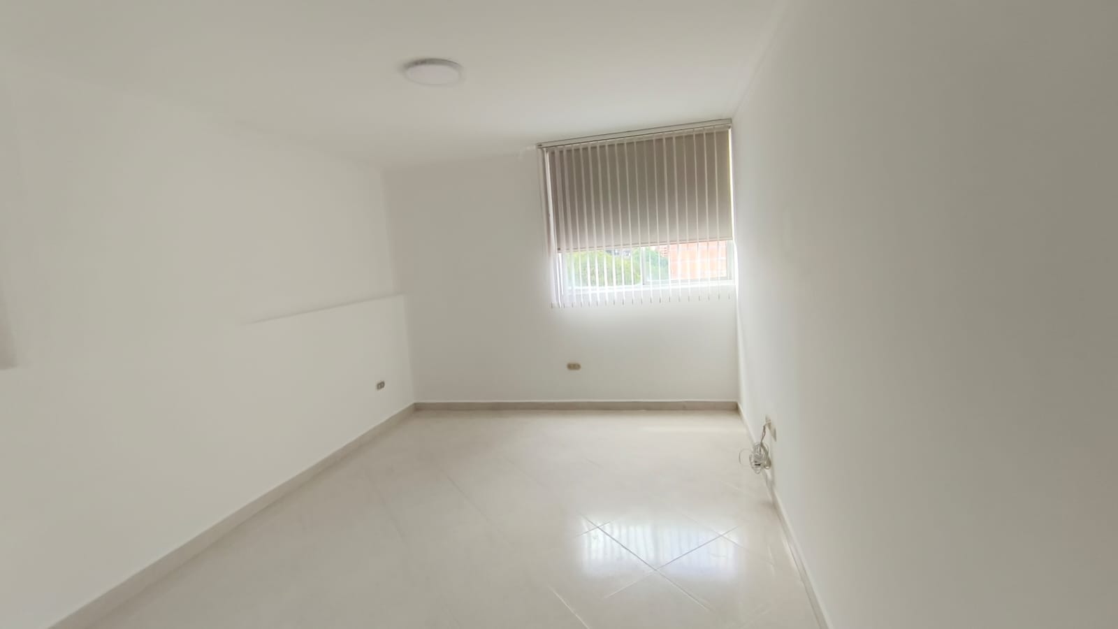 Se Arrienda Apartamento en los Colores, Medellín