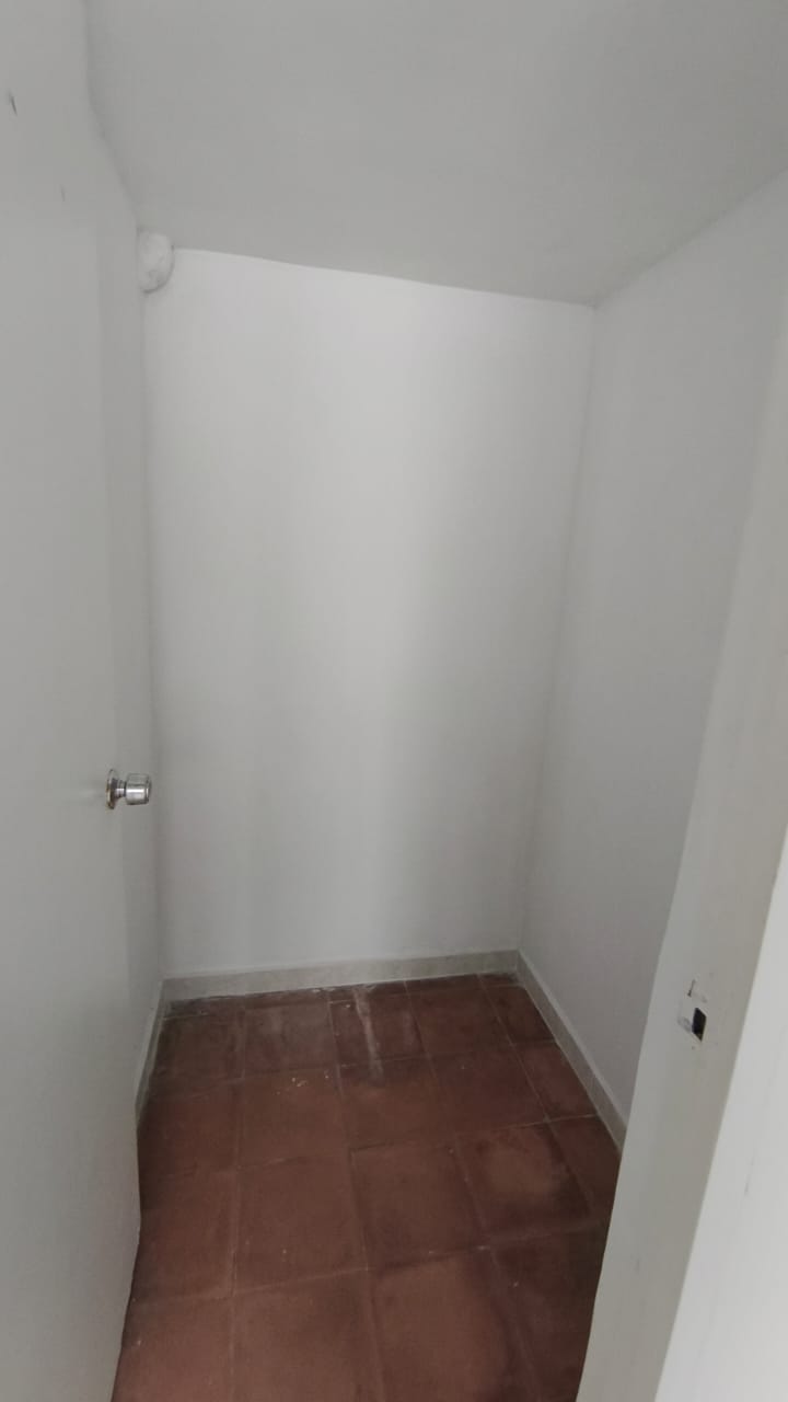 Se  Arrienda Casa Comercial en el Velodrómo,Medellín