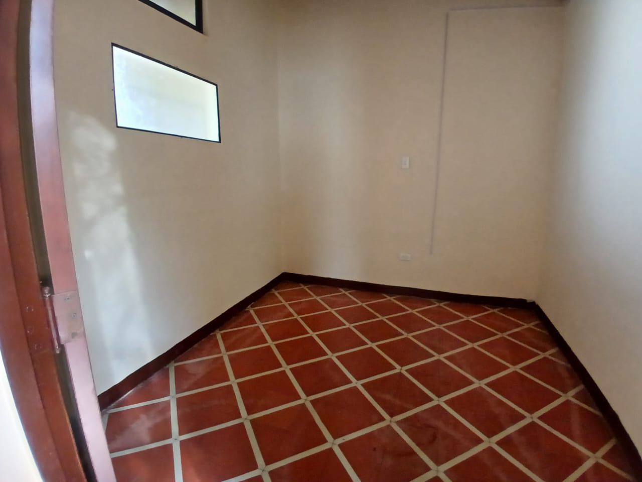 Se Arrienda Casa Segundo Piso, Belen Rosales, Medellín