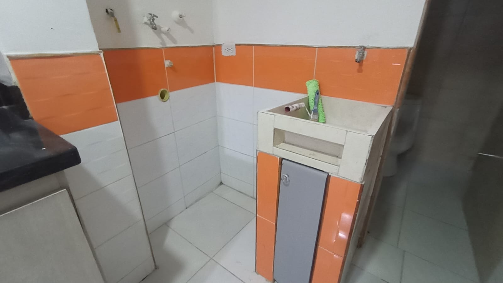 Apartaestudio con Servicios Incluidos en Laureles Estadio, Medellín