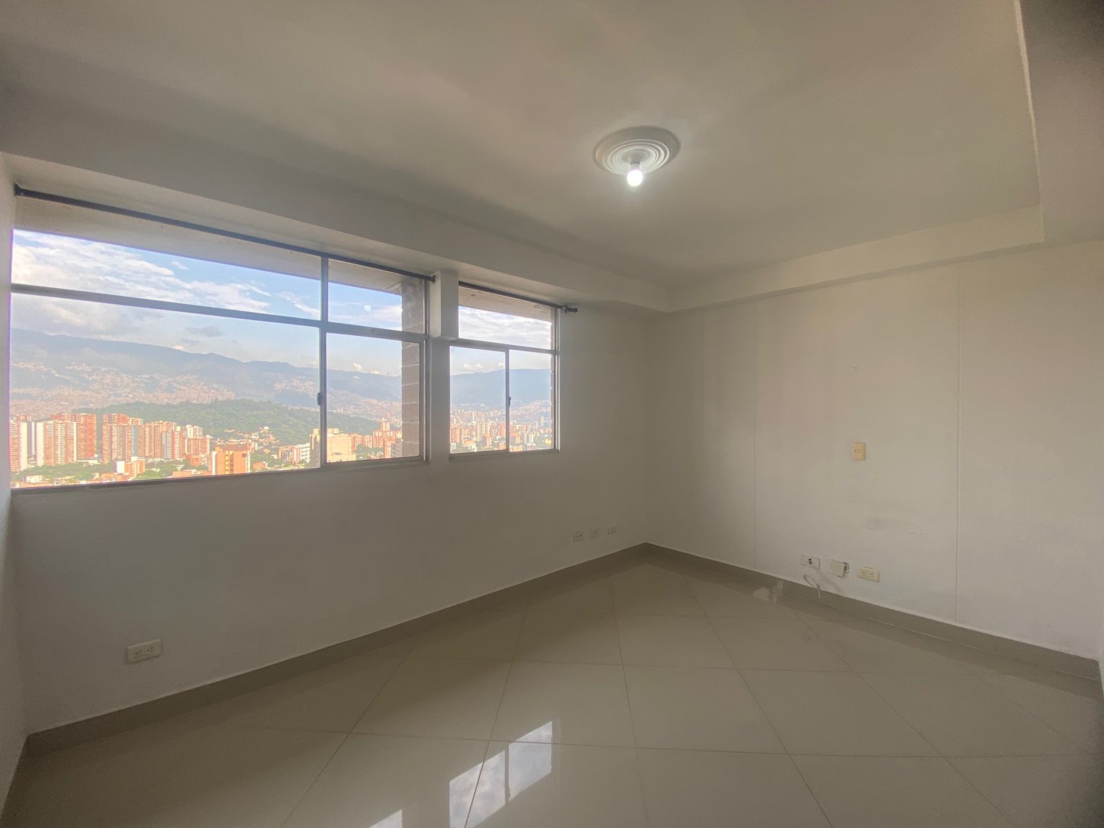 Apartaestudio con Excelente Distribución en Calazans, Medellín