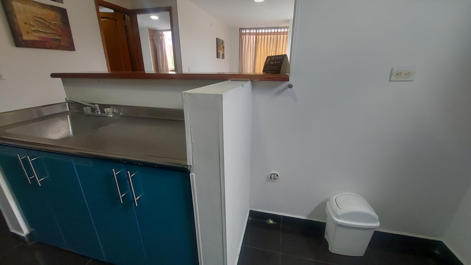 Apartaestudio para Arriendo con Servicios Incluidos en Suramericana