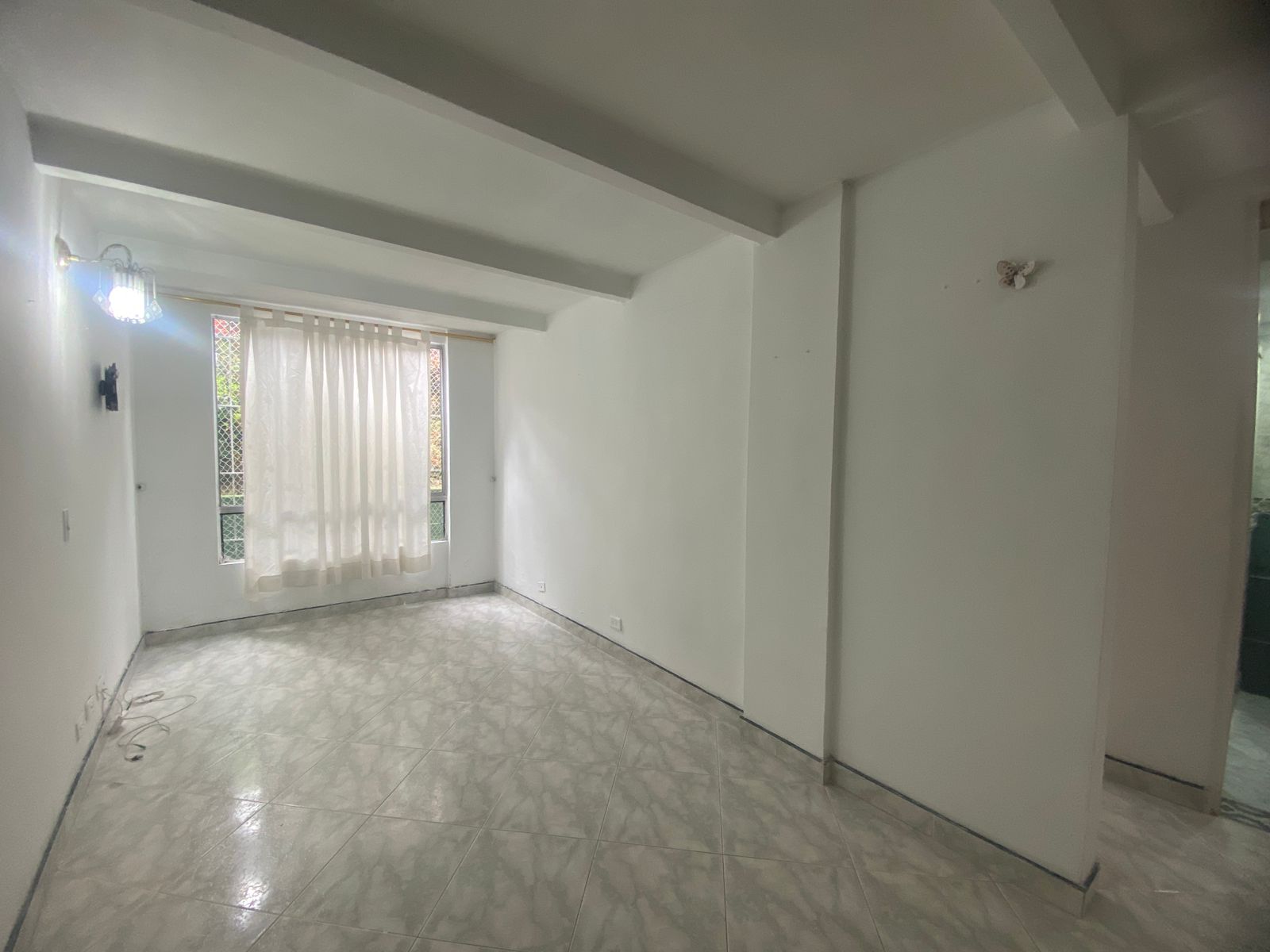 Amplio Apartamento para Arriendo en Calasanz Parte Alta